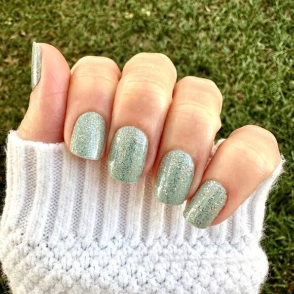 Color Street nail strips - Fresh Feels 2/$20 5/Free Ship - Picture 2 of 2